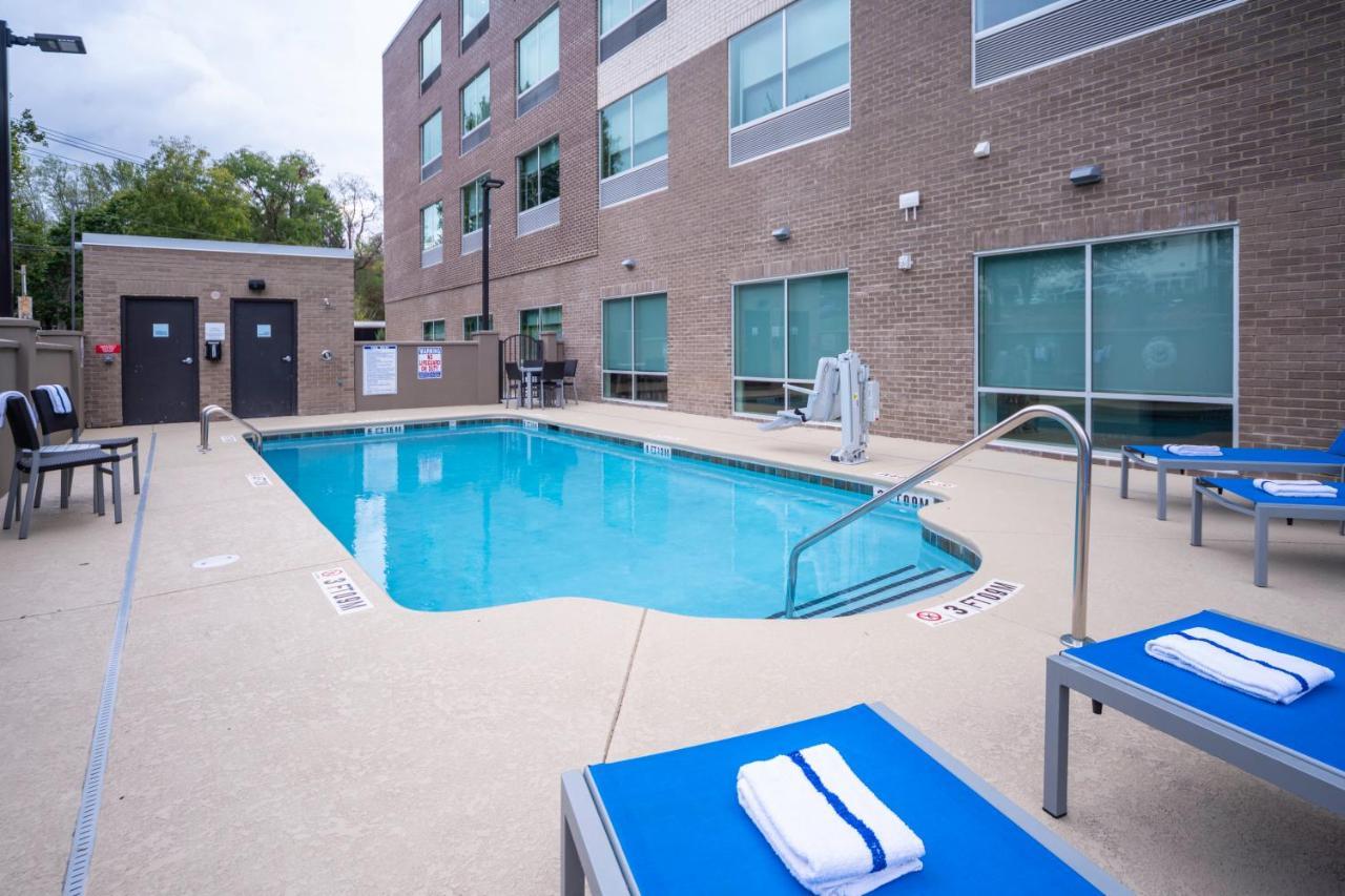 Holiday Inn Express - Brevard By Ihg Eksteriør billede