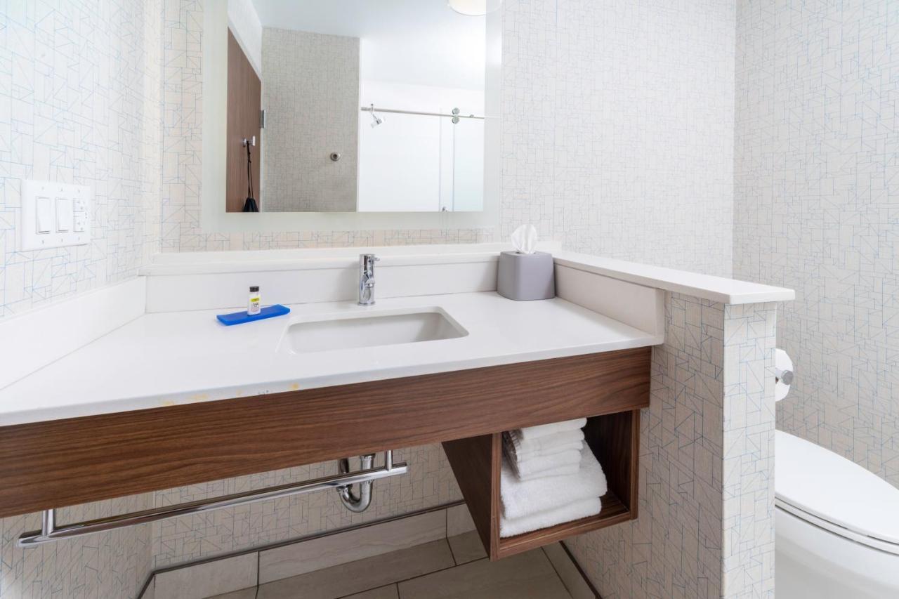 Holiday Inn Express - Brevard By Ihg Eksteriør billede